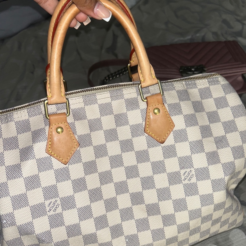 Louis Vuitton Speedy 35